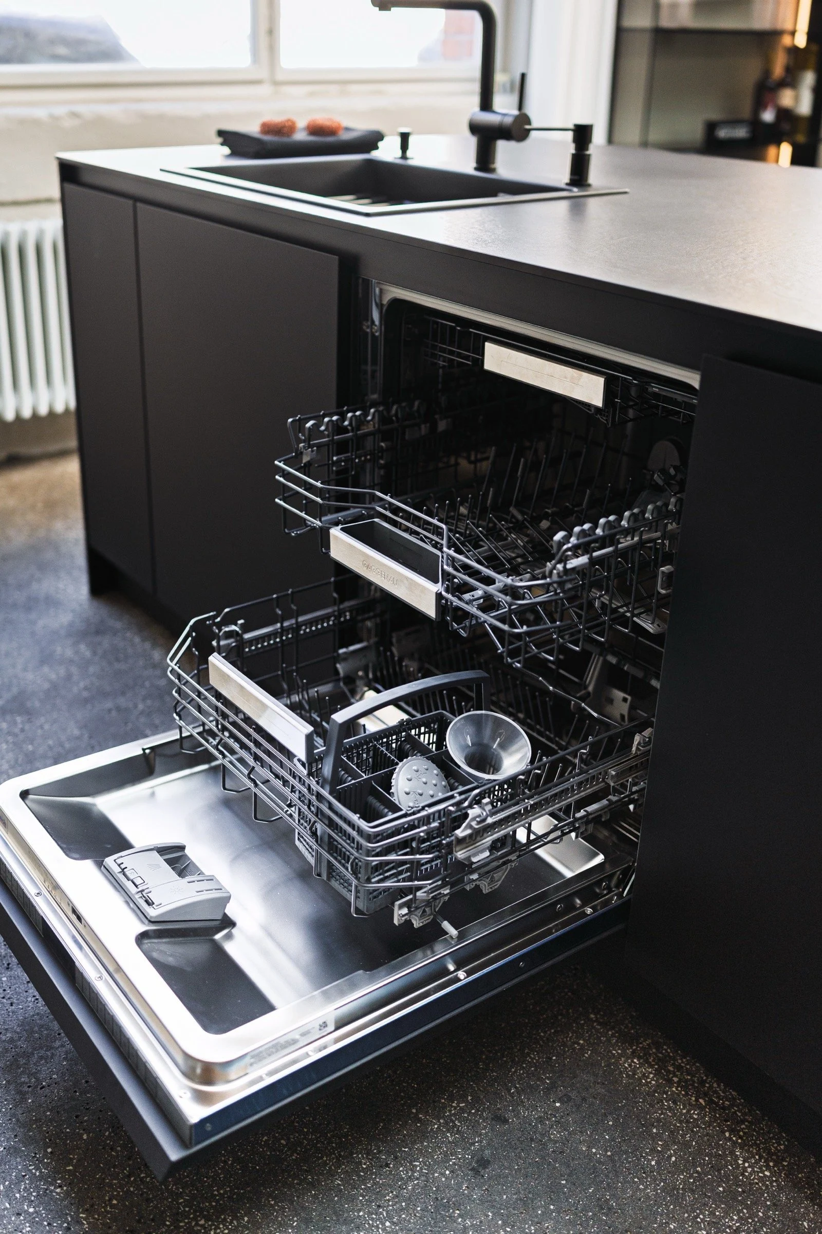 Musterküche Allmilmö Opaco matt schwarz – Bild 19